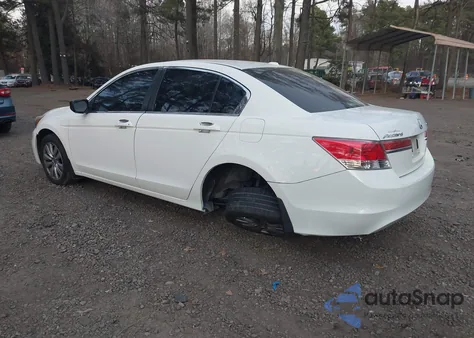 2011 Honda Accord 2.4 Ex-L из США, поврежденный, VIN 1HGCP2F8XBA084506